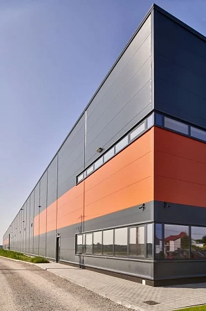 Окна для ангаров и быстровозводимых зданий в Туле - пример выполнения