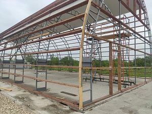 Образец построенного каркасного ангара